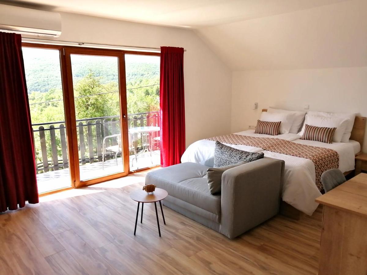 Farma & Apartmani II Opg Sasa Delic Grabusic Экстерьер фото
